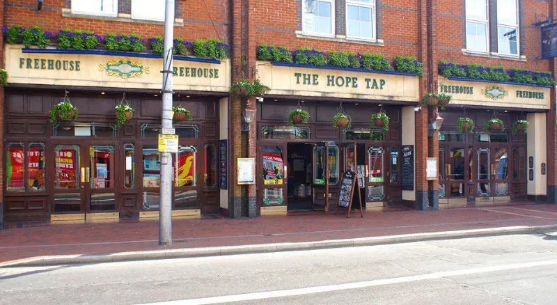The Hope Tap, Reading