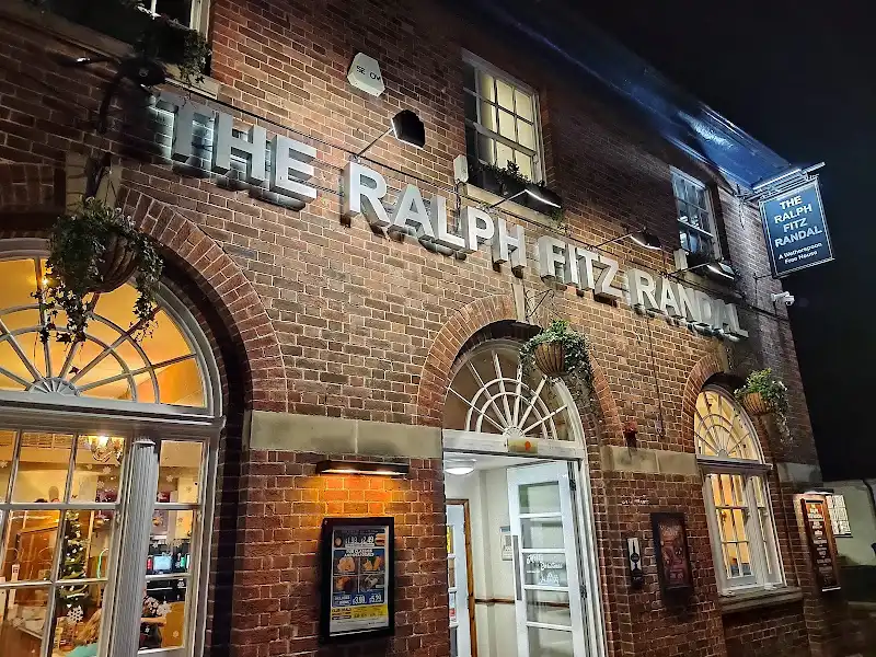 The Ralph Fitz Randal, Richmond