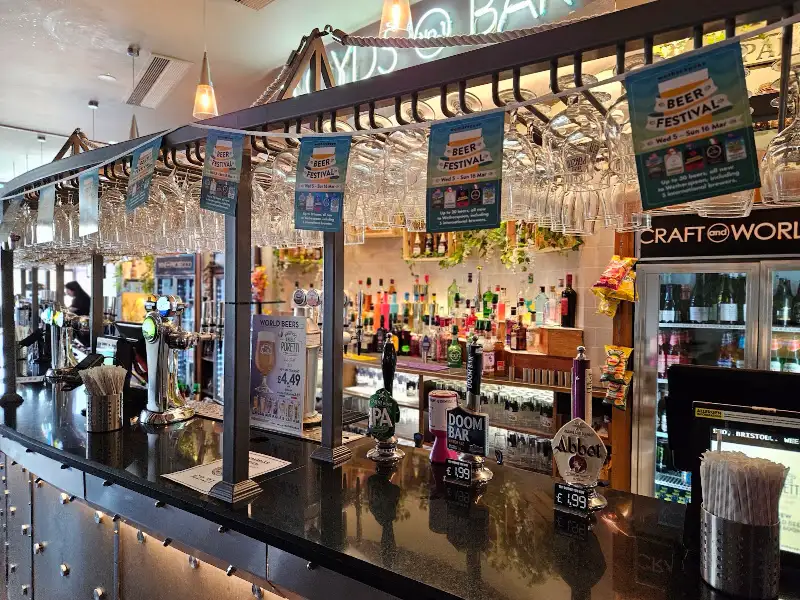 V-Shed, Bristol